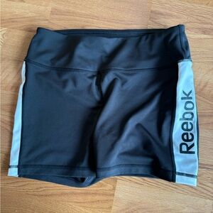 Reebok Bike Active Athletic Black White Shorts Women’s Size Small